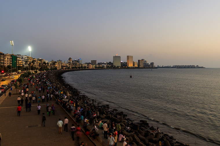 Marine Drive, Mumbai, at dusk